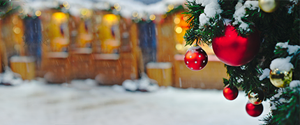 https://toduk.blob.core.windows.net/hotelimage/holiday/christmas-market-m.webp