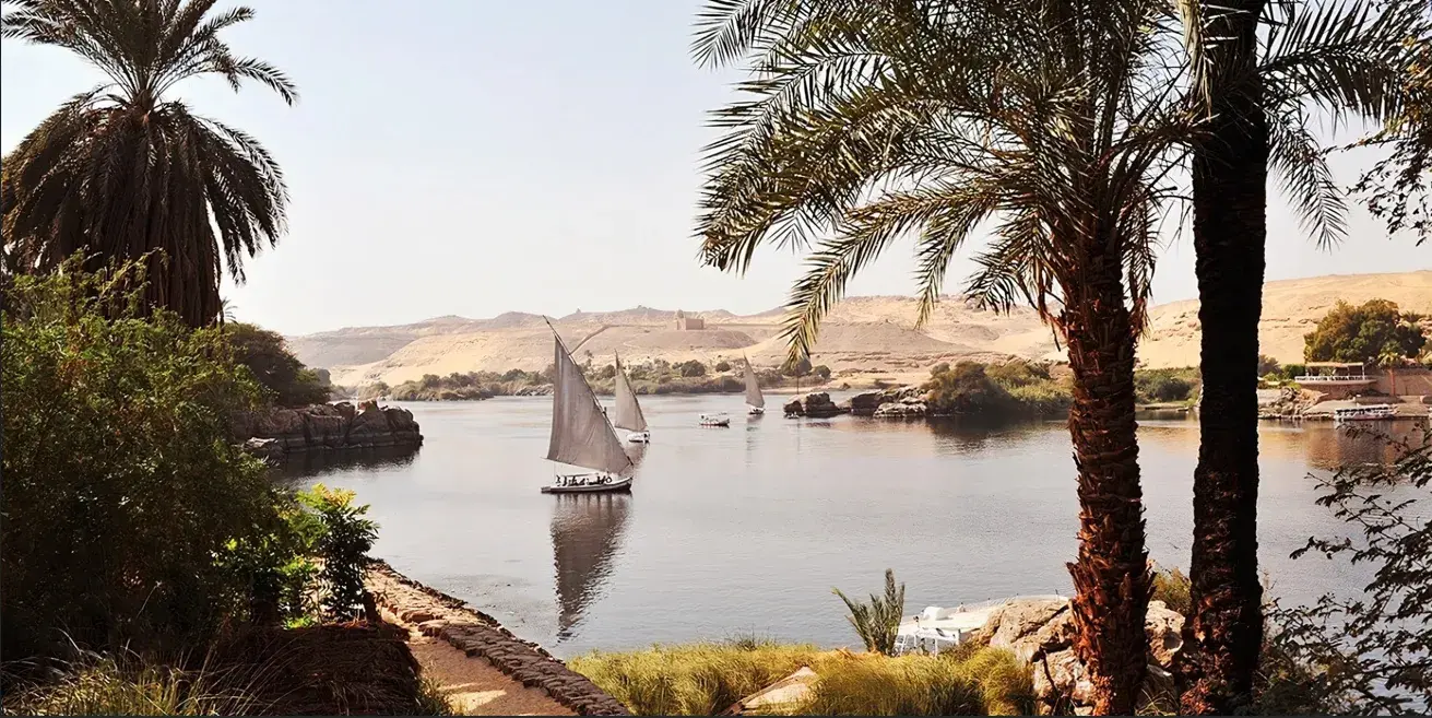 AMC Royal Hotel & Spa & M/S King Tut 1 Or Similar Sunday sailing From Luxor