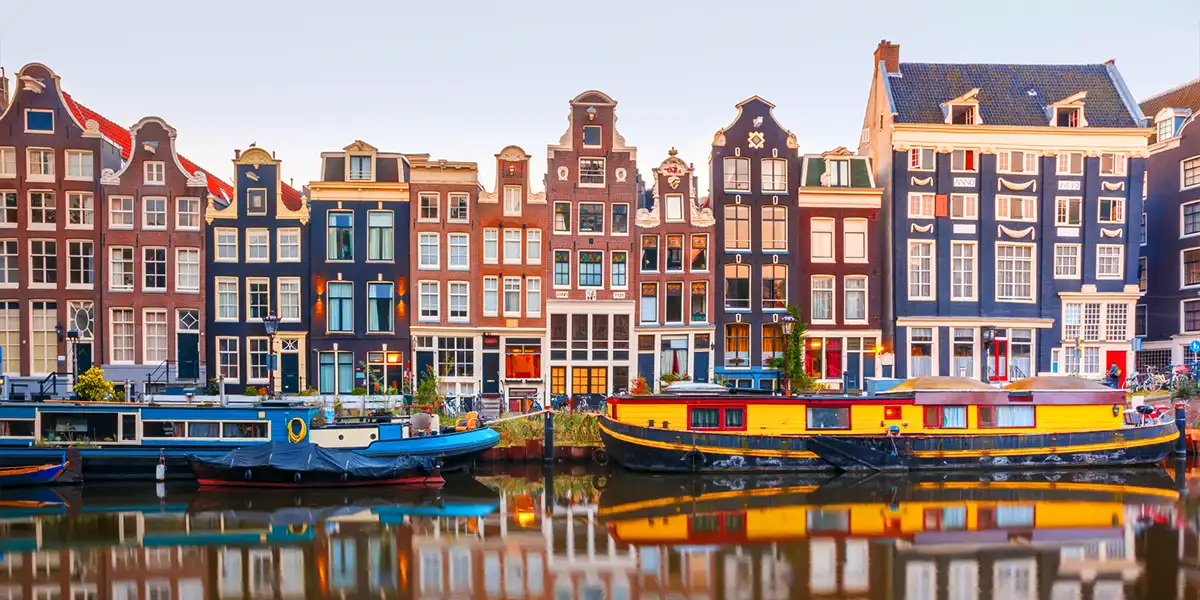 Stylish Amsterdam Stay with Modern Comfort