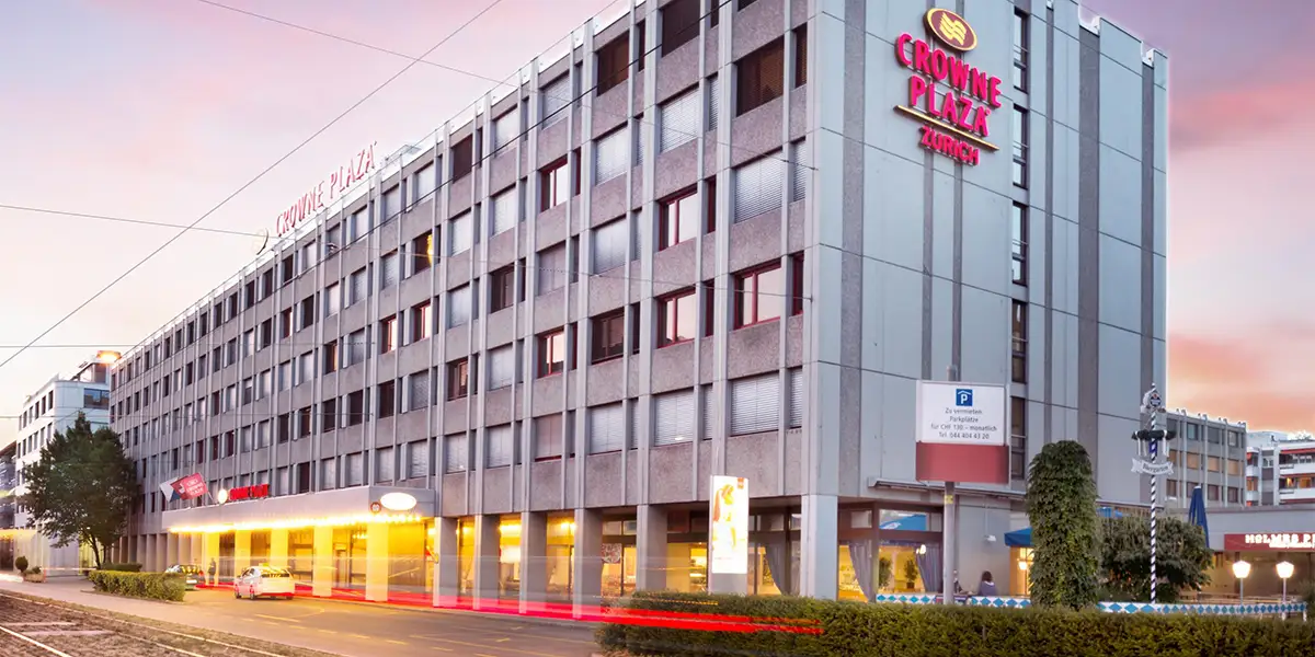 https://toduk.blob.core.windows.net/hotelimage/package/slider/crowne-plaza-zurich-exterior29112024.webp