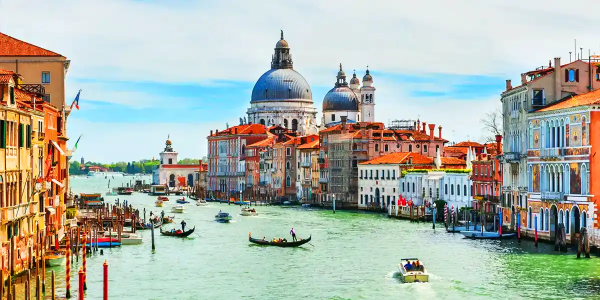 Refined Rome & Venice: Roman Rooftops & Floating Palazzos