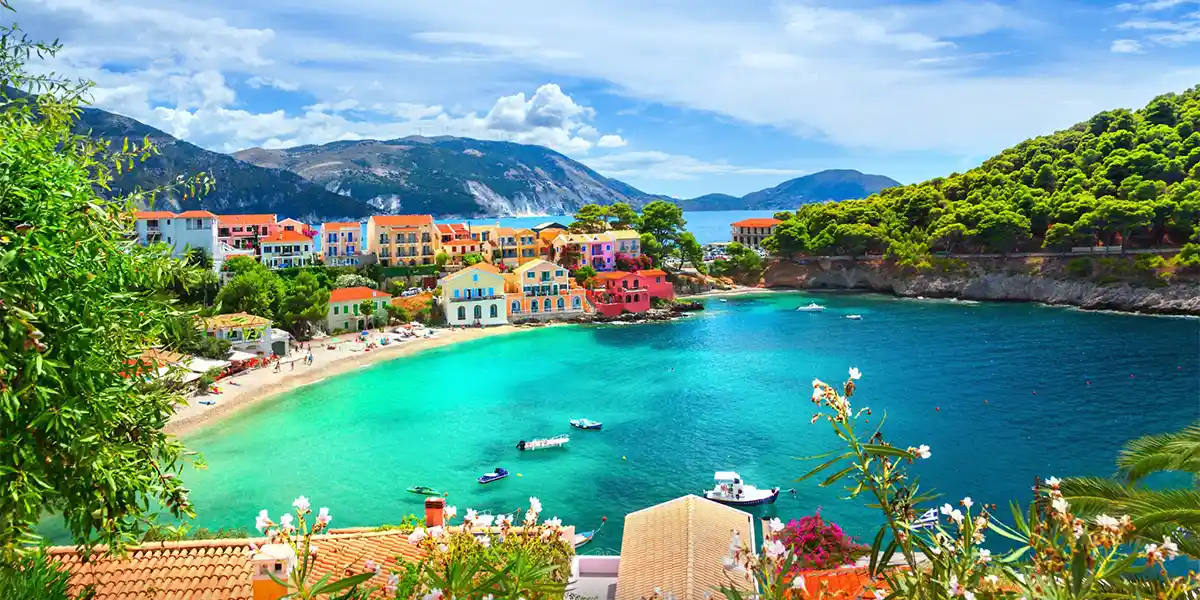 https://toduk.blob.core.windows.net/hotelimage/package/slider/kefalonia.webp