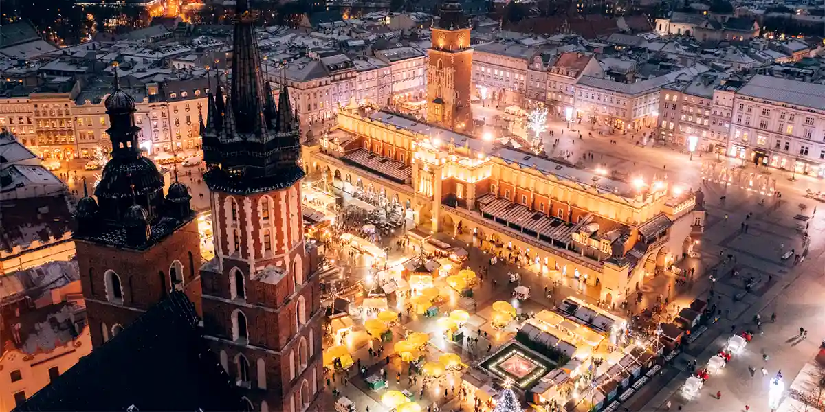 https://toduk.blob.core.windows.net/hotelimage/package/slider/krakow-christmas-market30092024.webp