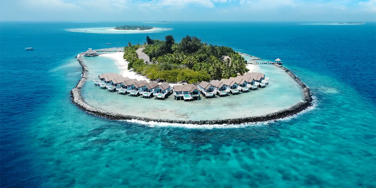 https://toduk.blob.core.windows.net/hotelimage/package/slider/maldives-11.webp