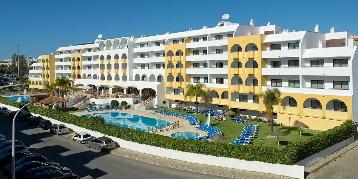 https://toduk.blob.core.windows.net/hotelimage/package/slider/paladium&alagoa-mar-hotel-albufeira_hotel.webp