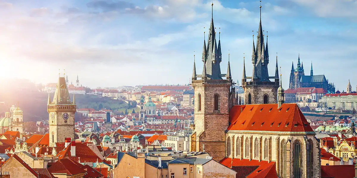 https://toduk.blob.core.windows.net/hotelimage/package/slider/prague2.webp