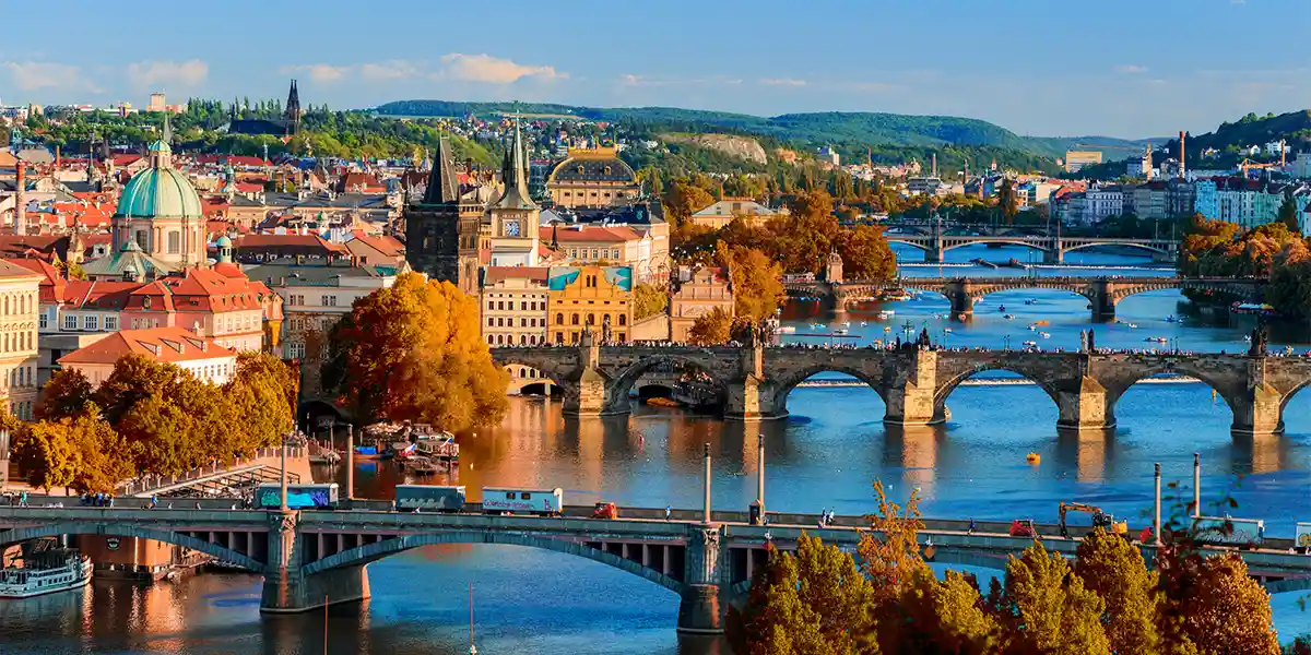 https://toduk.blob.core.windows.net/hotelimage/package/slider/prague3.webp