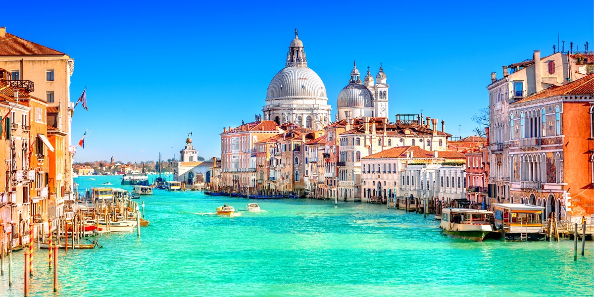 A City of Water & Wonder: Venice Holidays